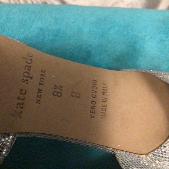 KATE SPADE SILVER GLITTER SAGE d’Orsay SANDALS SZ 8.5 - Picture 9 of 9